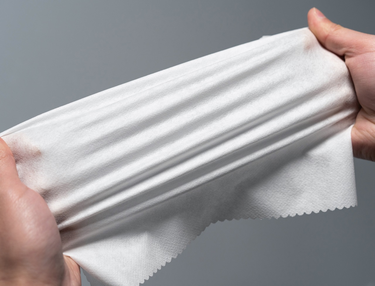 Sustainable without compromising on quality: Freudenberg´s 100% rTPE Base Content Interlining_- here medium weight