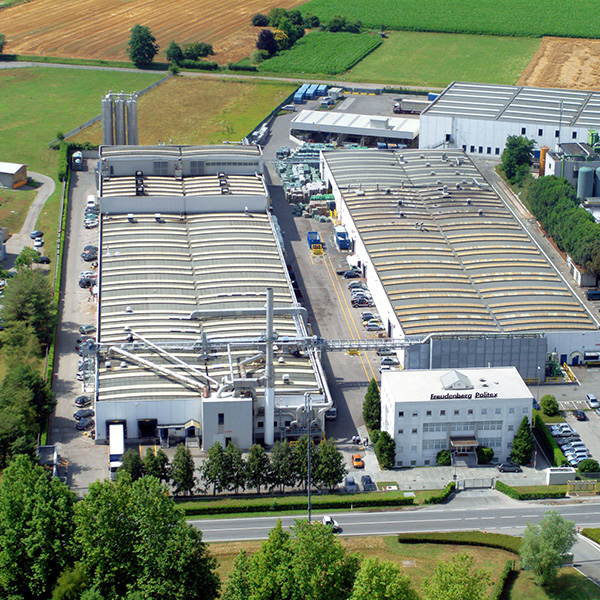 Gründung der Freudenberg Politex Nonwovens SpA in Italien